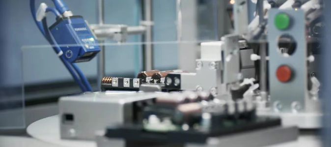 尊龙凯时股份拟投资3亿元，布局固态电池等新能源产业(图1)